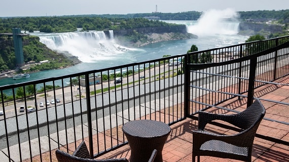 The Brock Niagara Falls-Fallsview Balcony